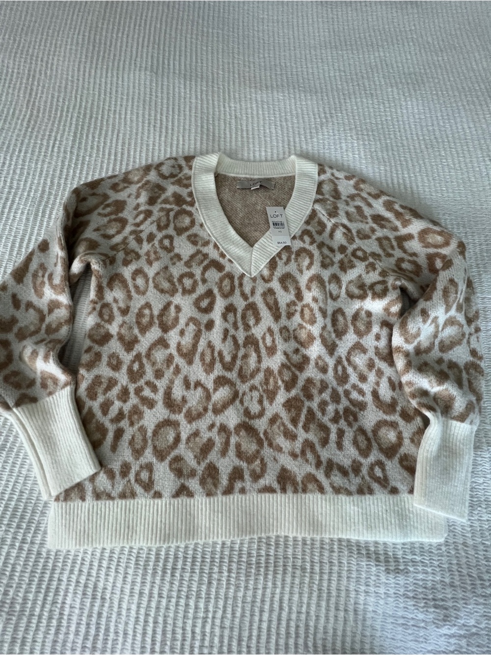LOFT Leopard Print V-Neck Sweater in Cream & Camel Size XS NWT